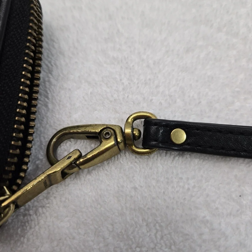 Fossil Leather RFID  Wallet Emma Zip-Round Phone Case Black Cowhide Leather Soft